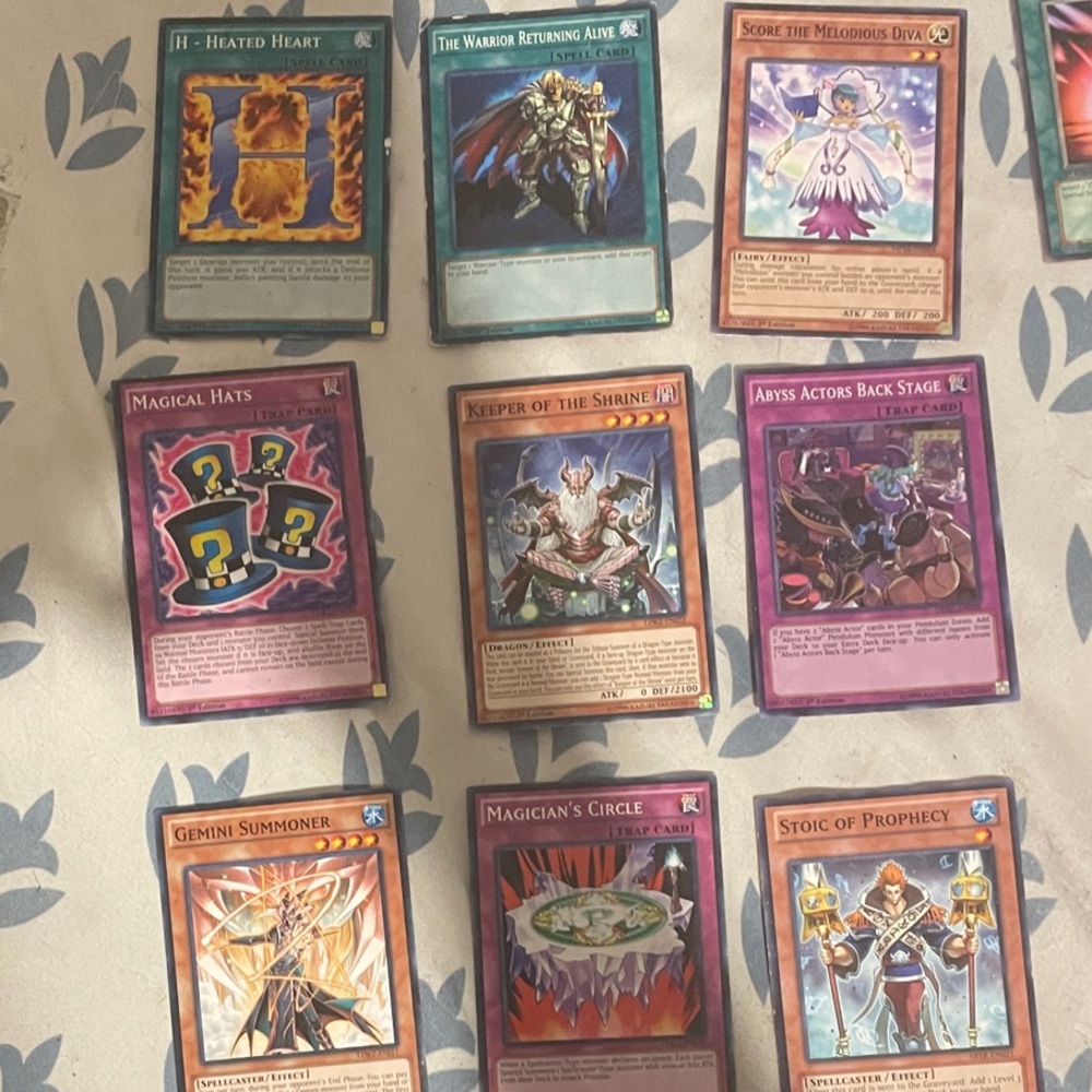 Yu-Gi-Oh trading cards bundle